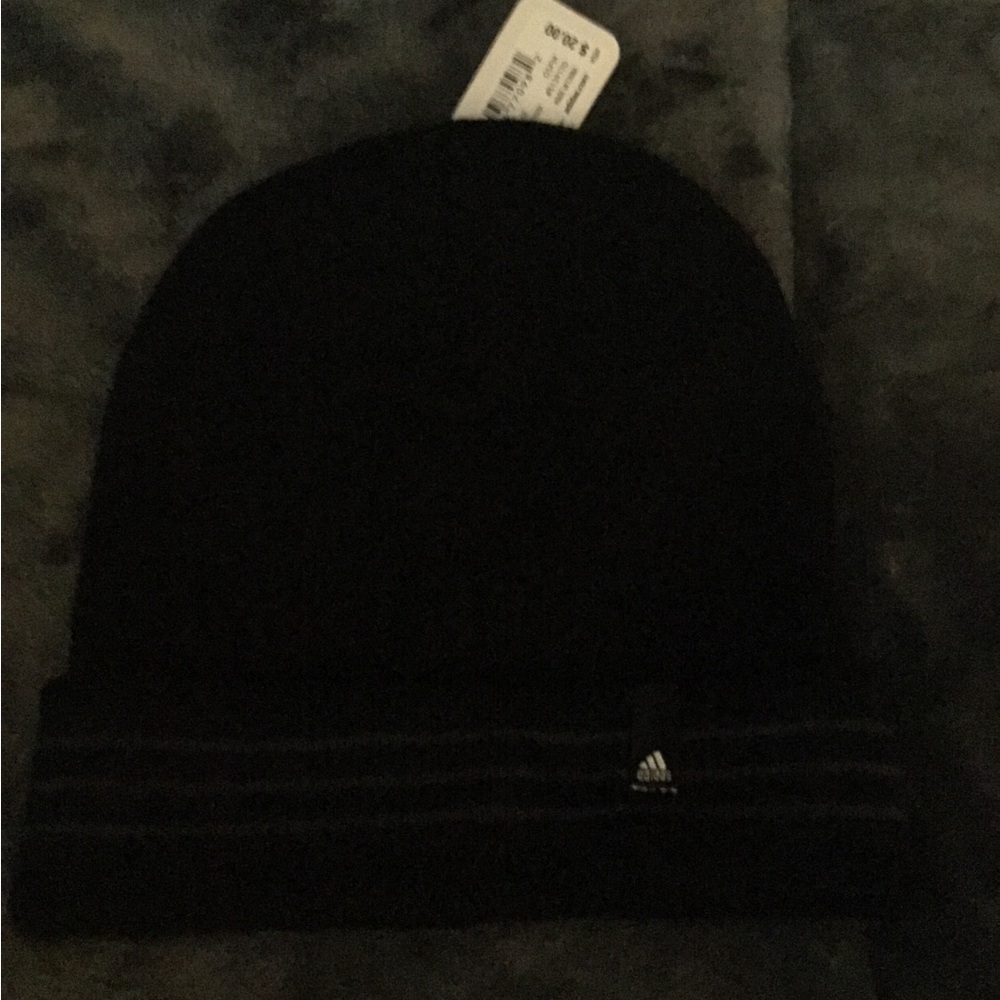 🆕 Designer Adidas Beanie - Climawarm 🆕🆕🆕 Unisex Temperature Regulation